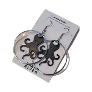 Boucles d’oreilles Poulpe sur anneau en chambre à air surcyclée - Argent