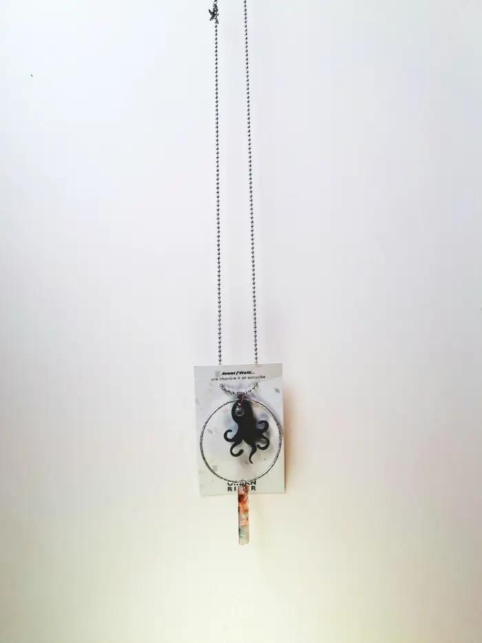 Collier Poulpe en chambre à air surcyclée – Image 3